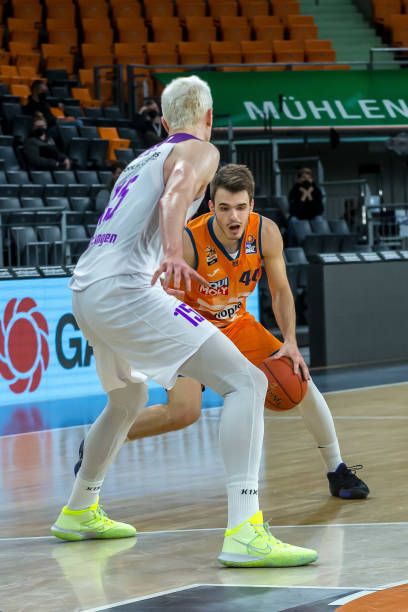 创造纪录为 创造纪录为