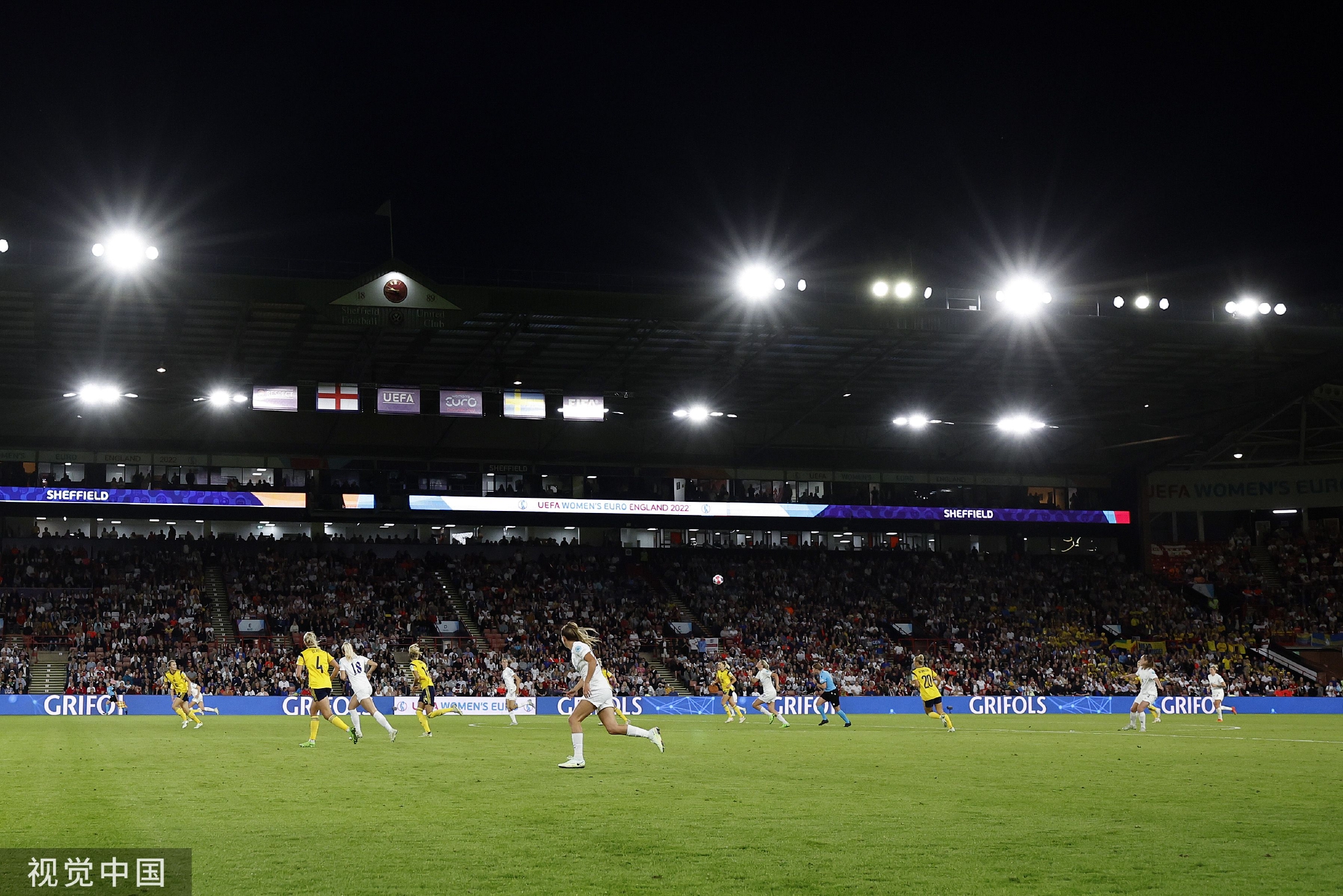 莫维奇和葡 莫维奇和葡