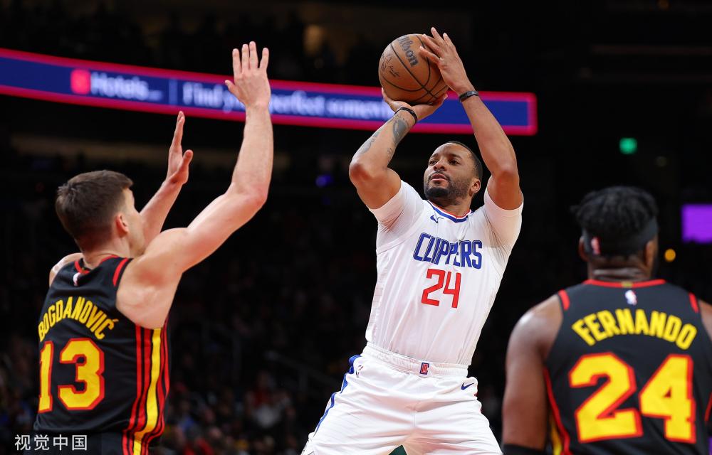 强势收尾的 强势收尾的