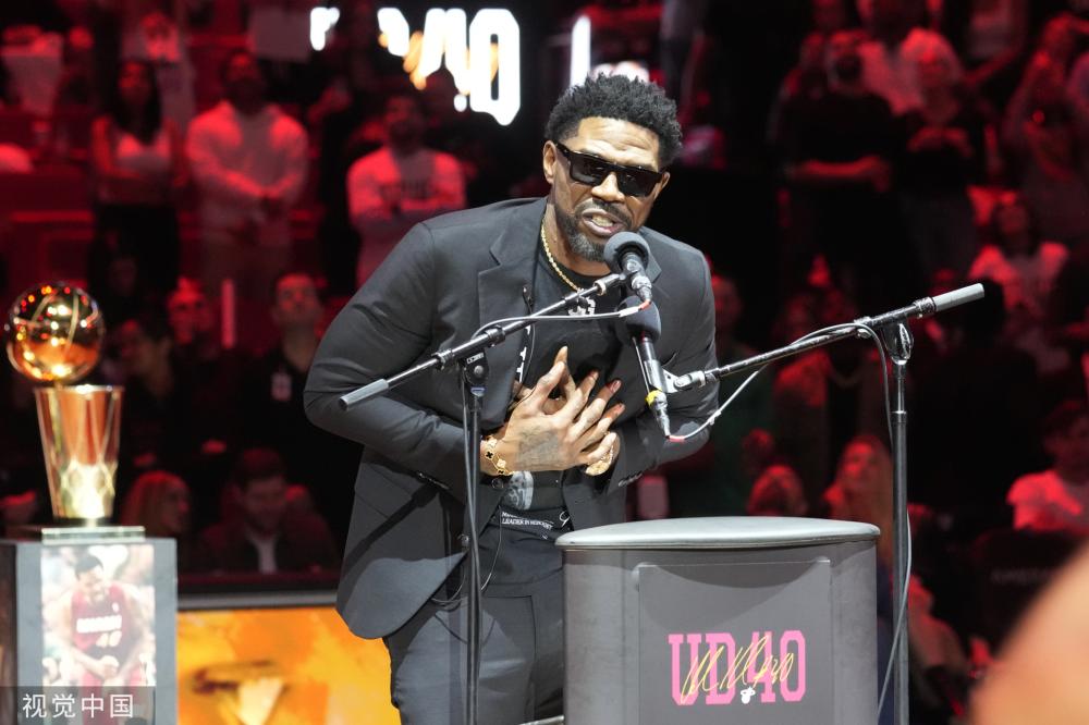 他以无数荣 他以无数荣