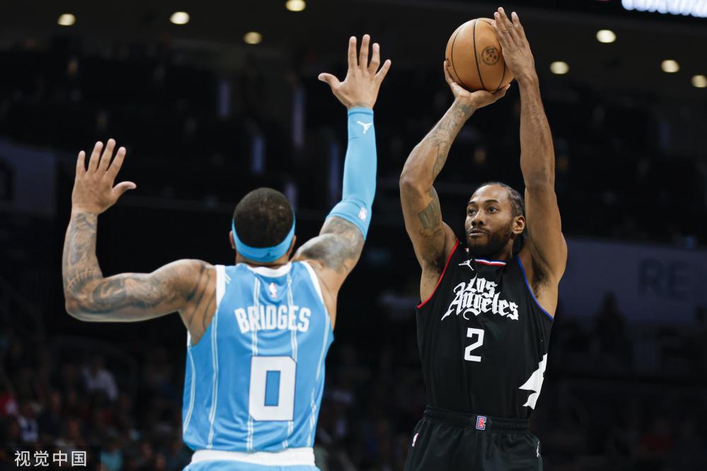 斥资超过1 斥资超过1