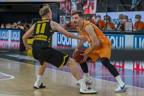 中后场保护 中后场保护