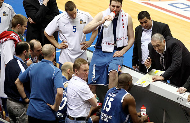 许多人相信 许多人相信